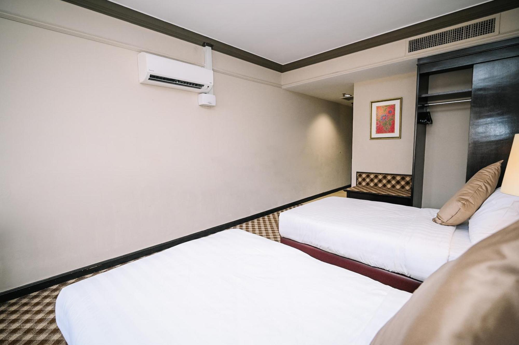 Kingston Hotel 9 - Jonker Street Malacca Extérieur photo